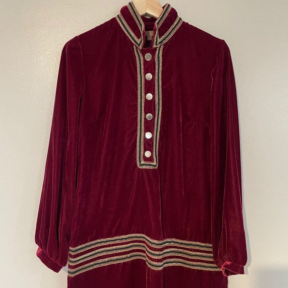 Babylon Velvet Cocktail Dress - Picture 5 of 5